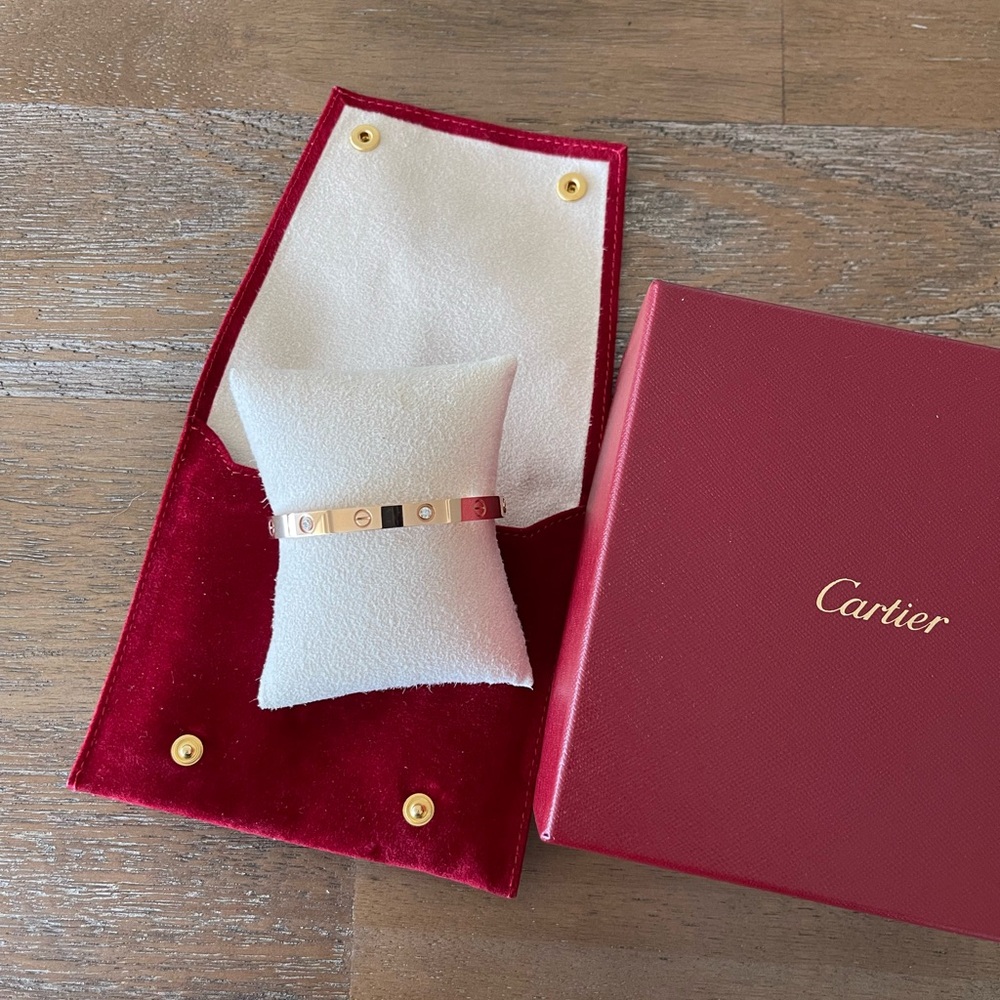 Cartier Classic Love Bracelet 4 diamonds size 18 in Rose Gold - Picture 2 of 7